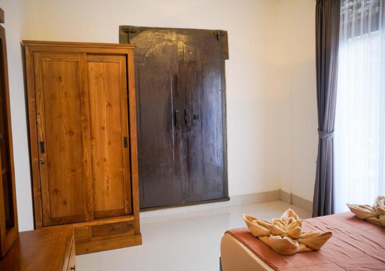 Adipana Bungalow-Balinese Room ウブド エクステリア 写真