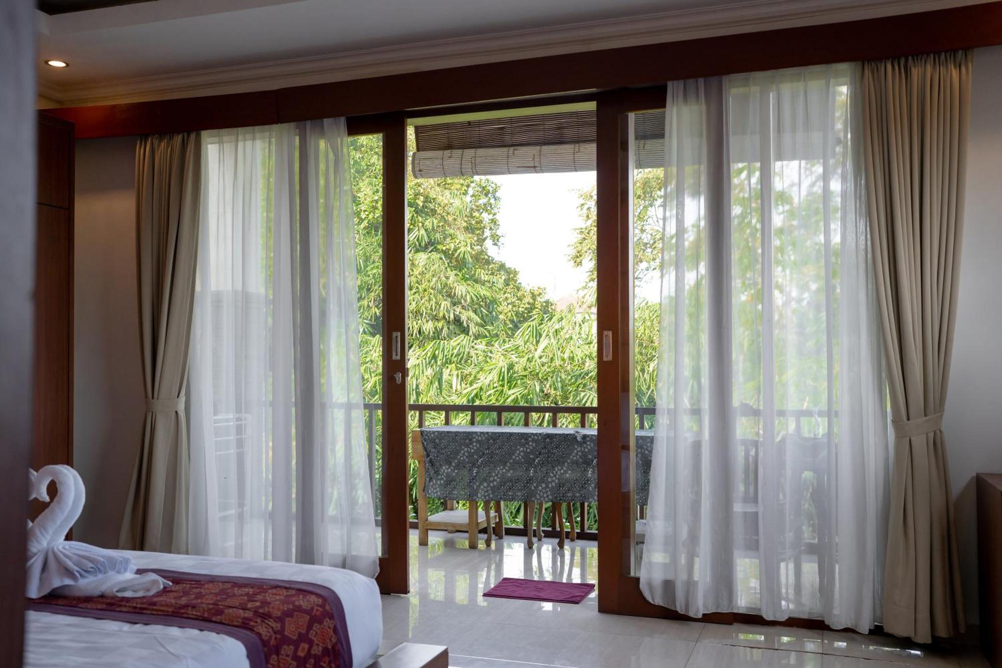 Adipana Bungalow-Balinese Room ウブド エクステリア 写真